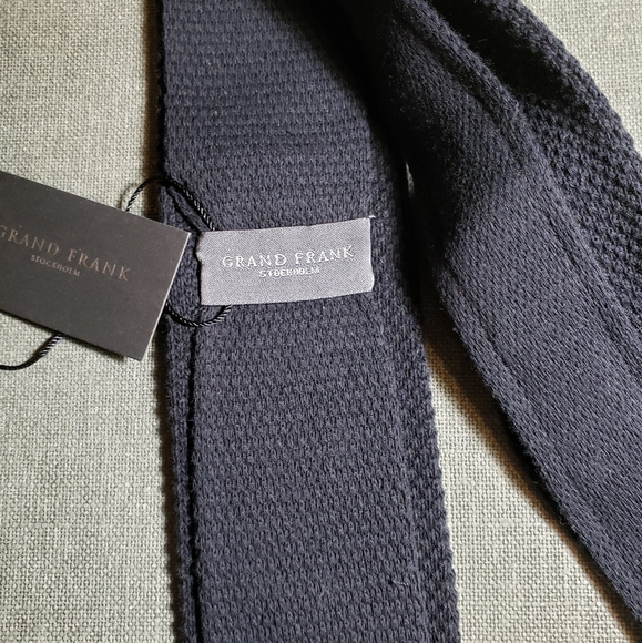 Necktie - Picture 2 of 2